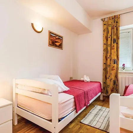 Stunning In With Kitchen * Crikvenica